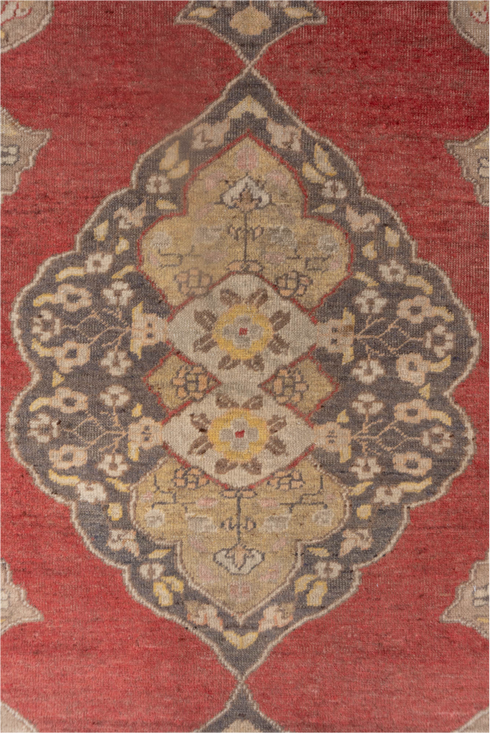 Vintage Oushak Area Rug (4' x 6')